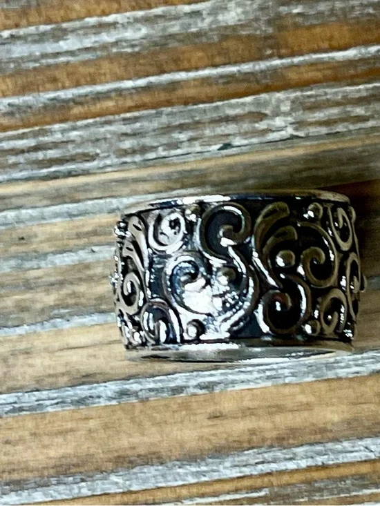 Wide Bohemian Silver-Tone Ornate Statement Ring Size 7 NWT - Picture 4 of 5
